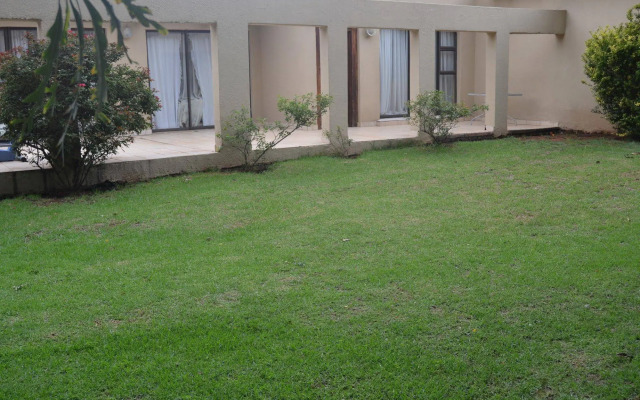 Airport Transit Guest Lodge