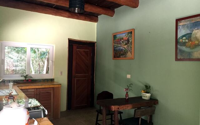 Raíces del Cielo Oasis Holístico