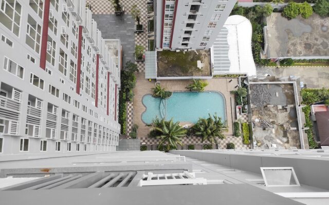 Simply Homey Studio at Vida View Apartment