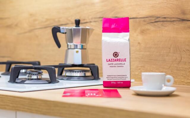 Style House in Naples by Wonderful Italy