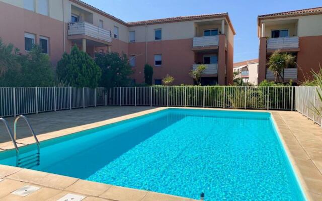 Appartement Mèze, 2 pièces, 4 personnes - FR-1-604-18