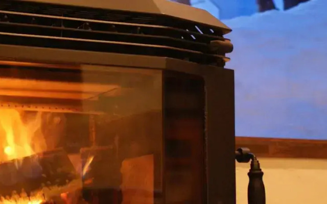 Pension & Bar Side Hill