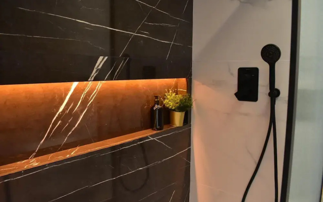 Apartments & boutique meraki