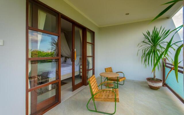 Golden Palm Villa