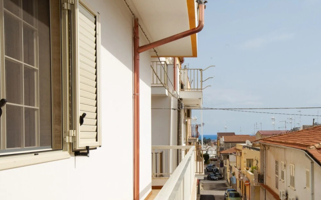 IzzHome Marina