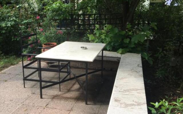 Cozy Garden 700m from St Luke s hospital