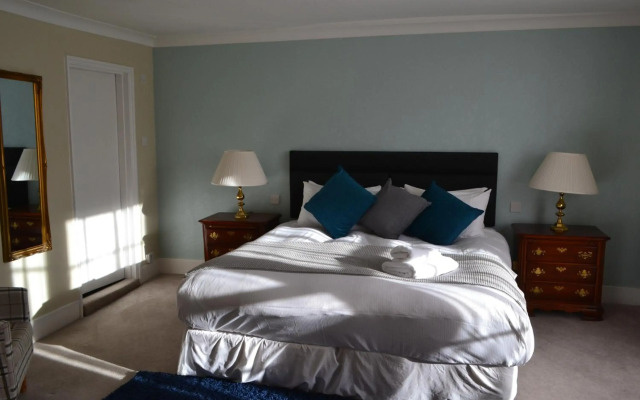 Angel Hotel