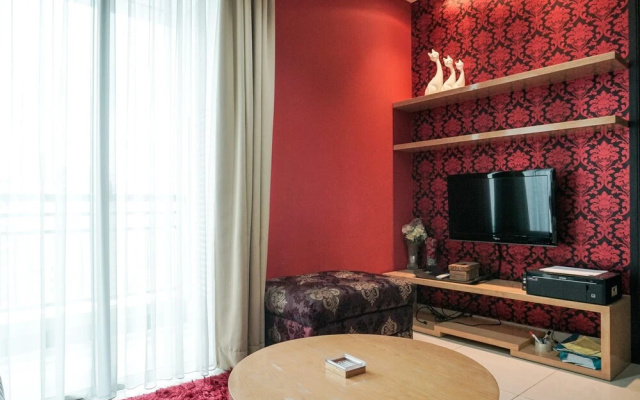 Modern 1BR Good City View Central Park Apartment By Travelio