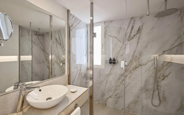 Eix Alzinar Mar Aparthotel