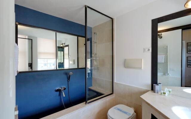 Restart Accommodations Labicana