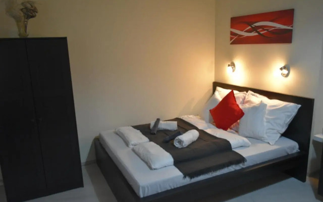 Főtér Apartmanház Szentendre