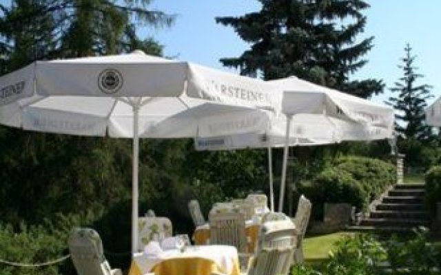 Garten & Golf Hotel Villa Maria