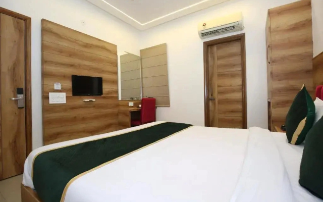 Hotel R. V. Regency