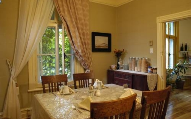 Jade Blue Bed And Breakfast