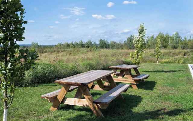 Microtel by Wyndham Lachute