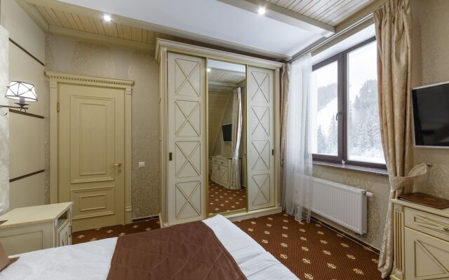 Chevalier Hotel & Spa