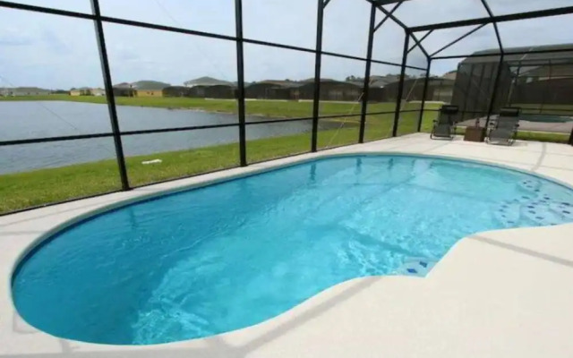 4bdr w Pool Near Disney