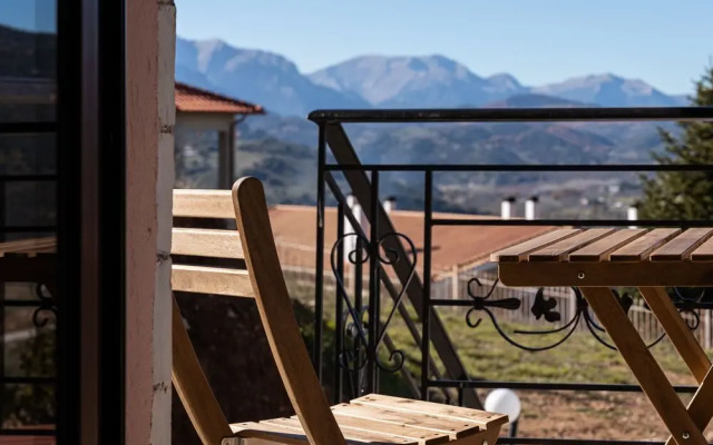 GM Luxury Suites Kalavryta