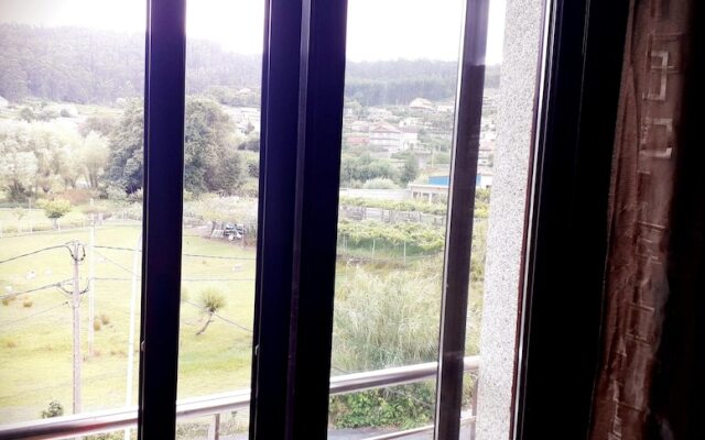 Apartment With 2 Bedrooms In Poio With Balcony