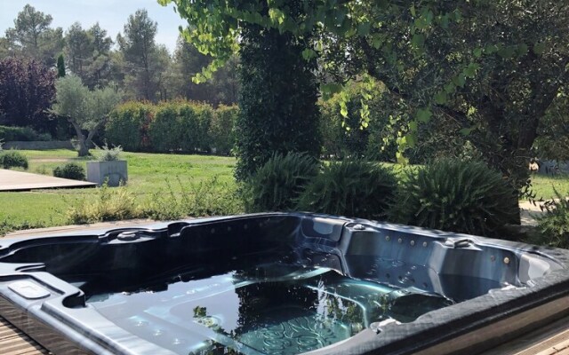 Locabed Villa Essentielle Lambesc