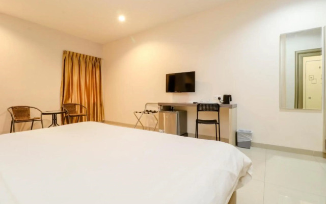 Lovina Inn Hotel Batam