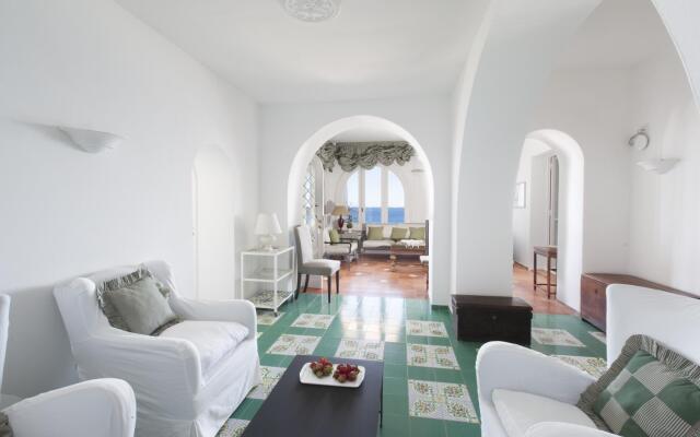 Estate4home -.villa San Montano