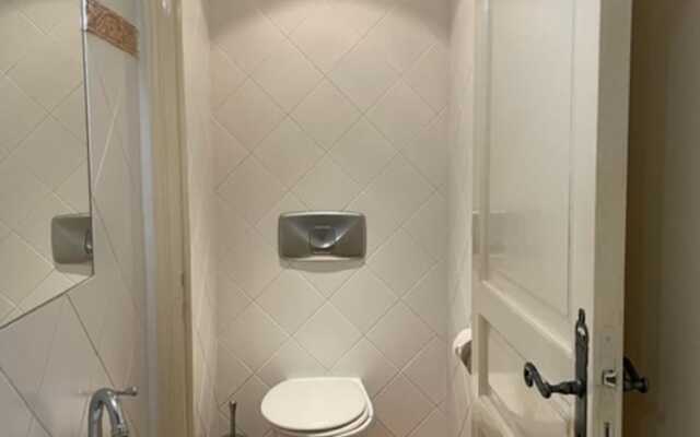 1 Bed Flat - Sleeps 4 - Balcony - Wifi