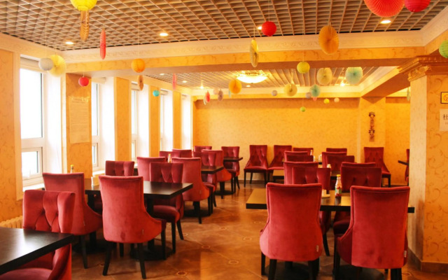 King Parkview Hotel