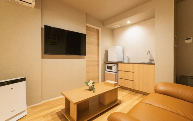 GRAND BASE Hakatamon