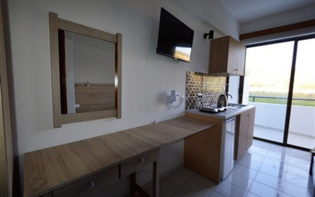 Sotirakis Hotel Studios