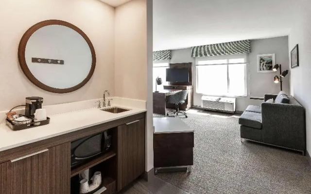 Hampton Inn And Suites Beauport Quebec