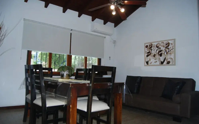 Cosmo Mendoza Suites