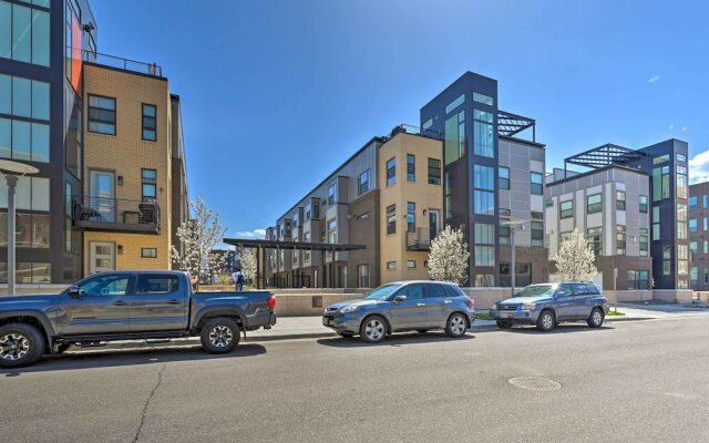 Denver Townhome w/ Rooftop Deck: Walk to Lake