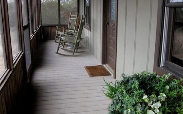 Cat's Meow Bed & Breakfast