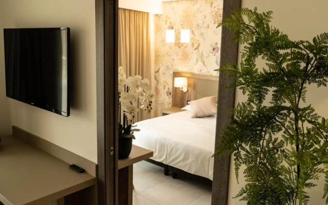 Ponte Hotel