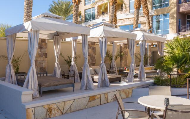 Staybridge Suites: Las Vegas - Stadium District by IHG
