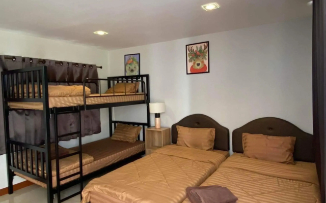 Trang Villa Hotel And Water Park