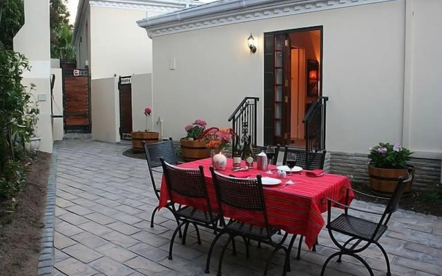 Blaauwheim Guest House
