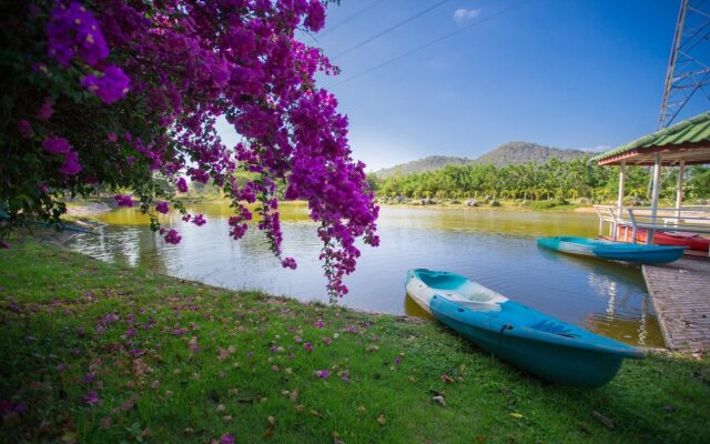 Phuphet Resort