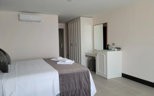 Mediteran Hotel