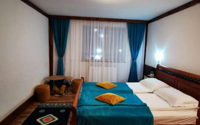 Vila Romanitza