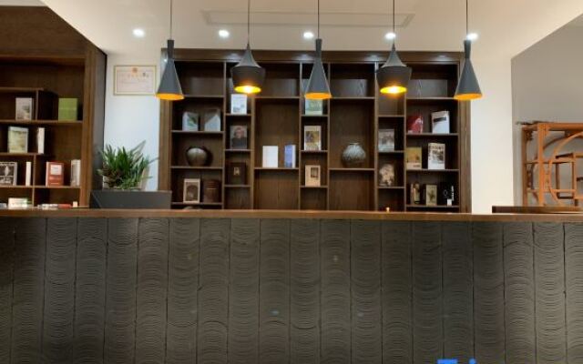 Wuyuan Hexin Homestay (Administrative Service Center)