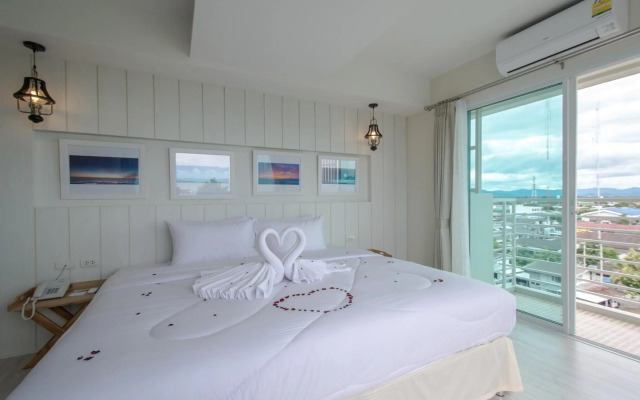 Prachuap Grand Hotel