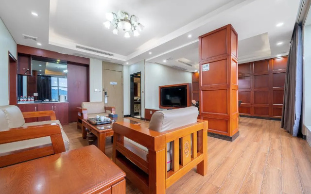Borrman Hotel (Jiexi Shengtong Jieyang)