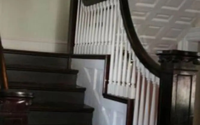 The Glens Falls Inn