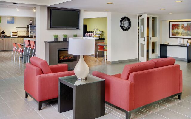 Comfort Inn East