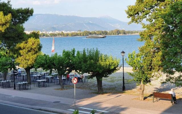Nafpaktos Beach House