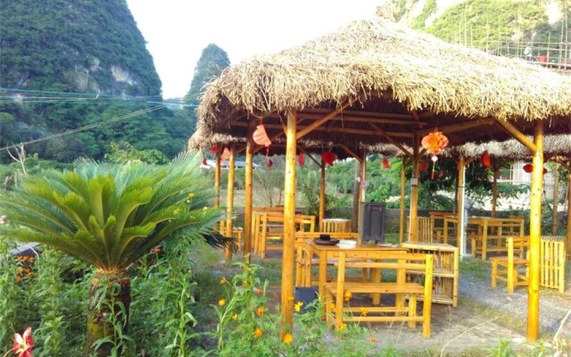 Yangshuo Pure Joy Resort
