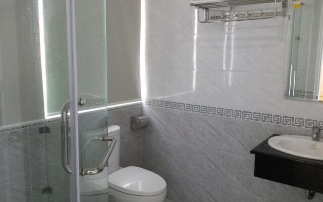 Nam Viet Hotel