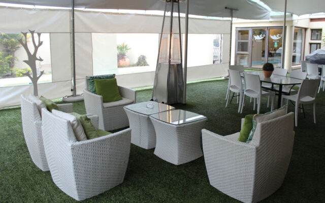 Feathers Boutique Hotel